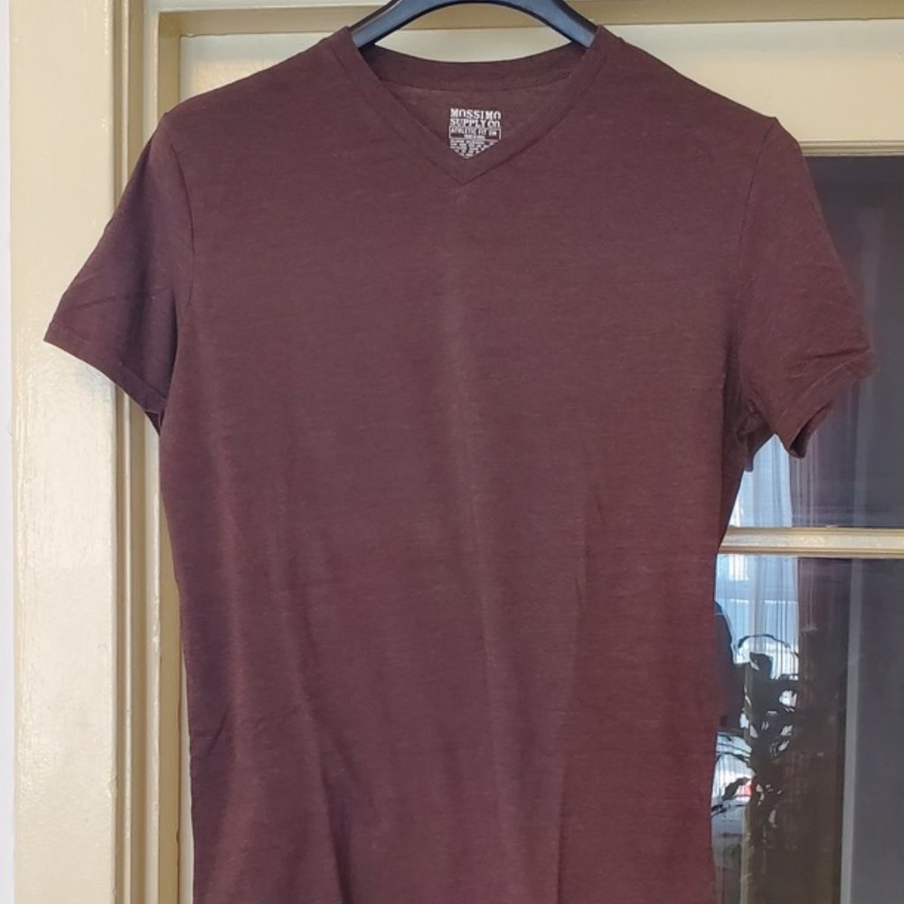 V-Neck, Mossimo